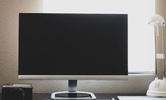 Computer Monitors & Screens (Under $250)