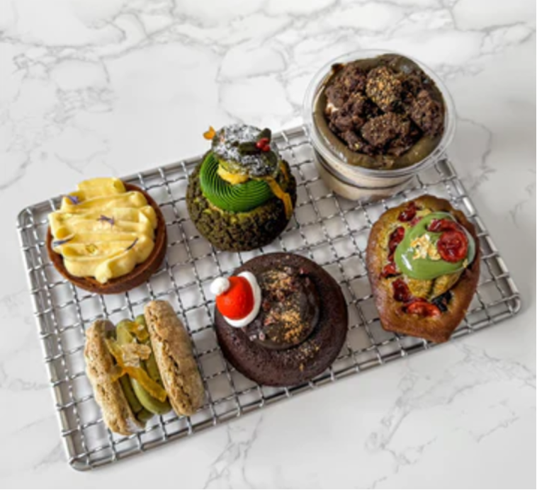 Cremeux and Gaily Bakes